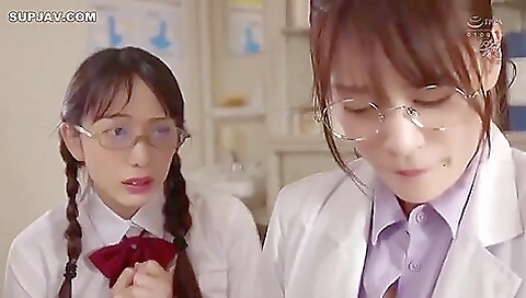 Japanese teen gets off a huge cock and has big booty