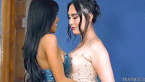 Asian milf with big natural tits fucked and cunnilingus